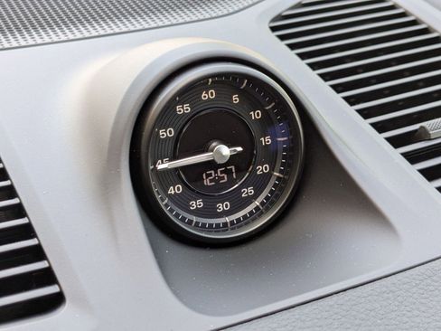 Certified 2025 Porsche Cayenne Coupe image 21