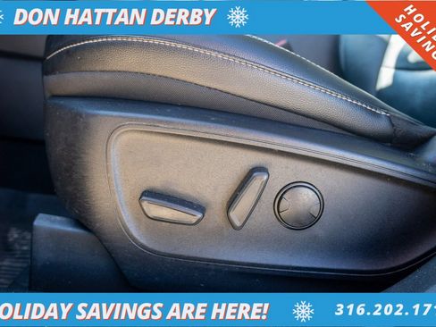 Used 2022 Ford Escape SEL image 19