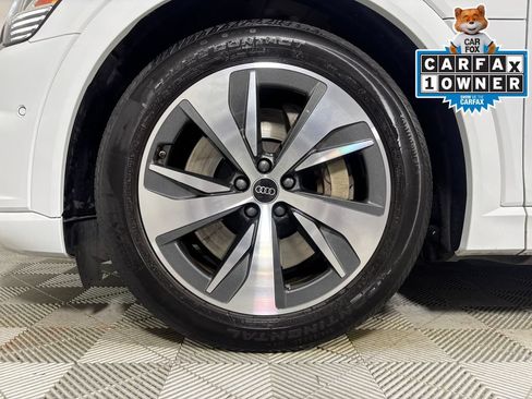 Used 2024 Audi Q8 e-tron Premium Plus w/ Premium Plus Package AWD/4WD image 29