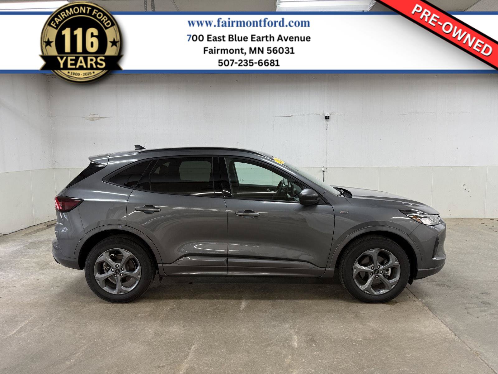 Used 2024 Ford Escape ST-Line w/ Tech Pack #1 AWD/4WD image 1