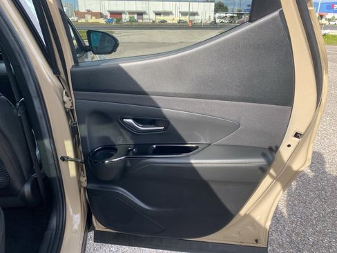 Used 2023 Hyundai Santa Cruz Limited image 15