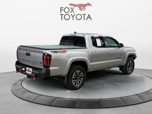 Used 2021 Toyota Tacoma TRD Sport image 6