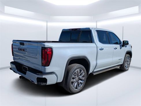 New 2026 GMC Sierra 1500 Denali image 3