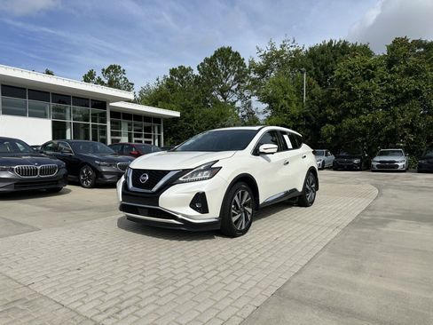 Used 2022 Nissan Murano SL w/ SL Moonroof Package FWD image 4