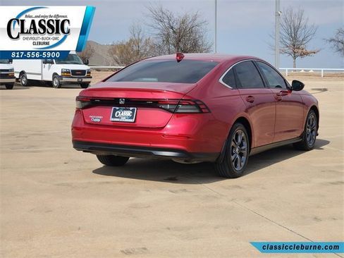 Used 2023 Honda Accord EX image 9