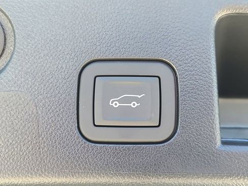 New 2026 Chevrolet Equinox RS FWD image 6