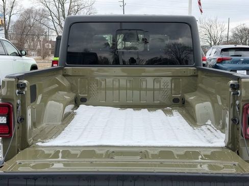 New 2026 Jeep Gladiator Willys AWD/4WD image 4