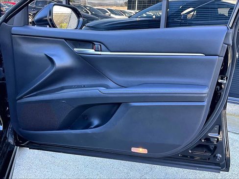 Used 2023 Toyota Camry XSE image 21