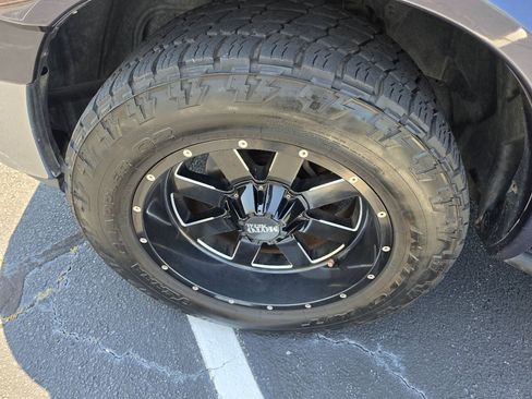 Used 2017 RAM 1500 Big Horn AWD/4WD image 23