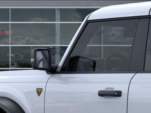 New 2025 Ford Bronco Badlands image 22