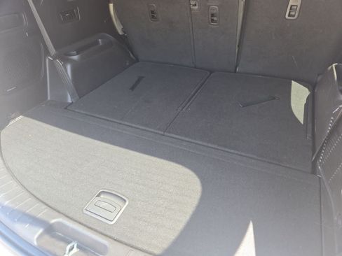 Used 2014 Hyundai Santa Fe GLS FWD image 32