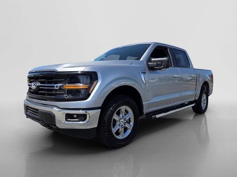 Used 2025 Ford F150 XLT w/ Equipment Group 301A Standard AWD/4WD image 8