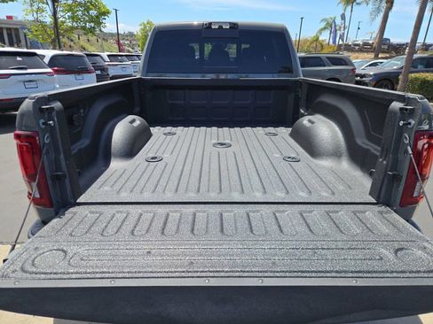 New 2026 RAM 3500 Laramie AWD/4WD image 21