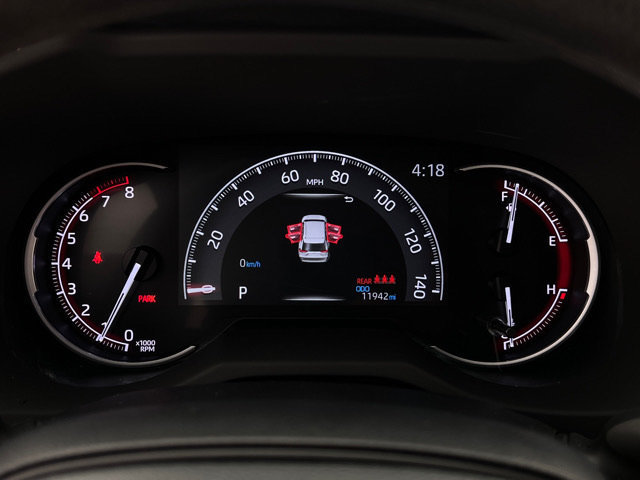 Used 2025 Toyota RAV4 LE AWD/4WD image 18