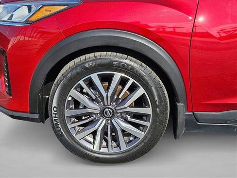 Used 2021 Nissan Kicks SV image 21