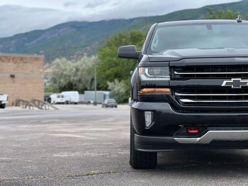Used 2019 Chevrolet Silverado 1500 LT w/ All Star Edition AWD/4WD image 11