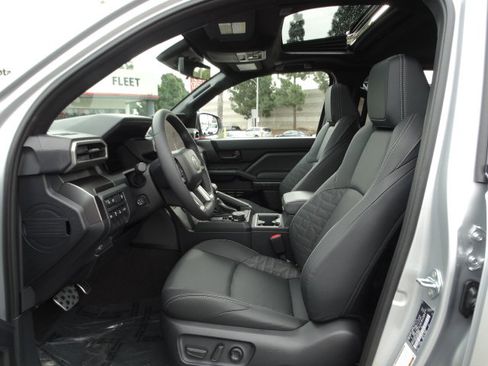 New 2026 Toyota 4Runner TRD Sport Premium AWD/4WD image 9
