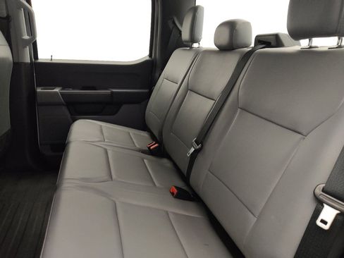 Used 2022 Ford F150 XL w/ Equipment Group 101A High AWD/4WD image 18