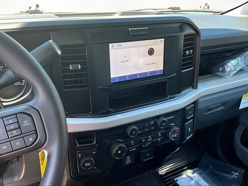 New 2025 Ford F550 4x4 Crew Cab Super Duty w/ XL Chrome Package image 7