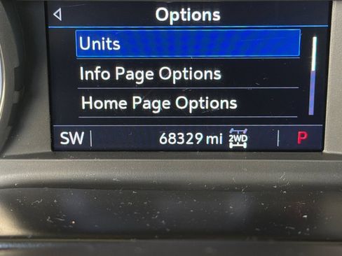 Used 2021 Chevrolet Silverado 1500 RST AWD/4WD image 28