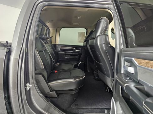 Used 2020 RAM 2500 Laramie image 35
