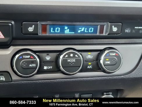 Used 2023 Toyota Tacoma TRD Pro image 23