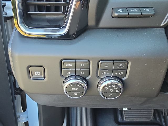 New 2026 GMC Sierra 1500 Denali w/ Technology Package AWD/4WD image 21
