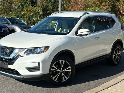 Used 2020 Nissan Rogue SV w/ Premium Package