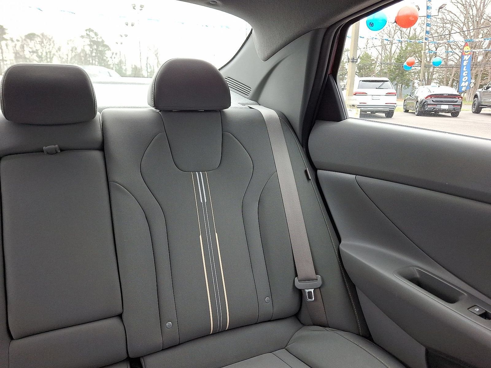 Certified 2024 Hyundai Elantra SEL w/ Convenience Package FWD image 14