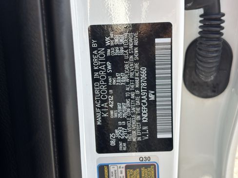 Certified 2026 Kia Seltos LX AWD/4WD image 30
