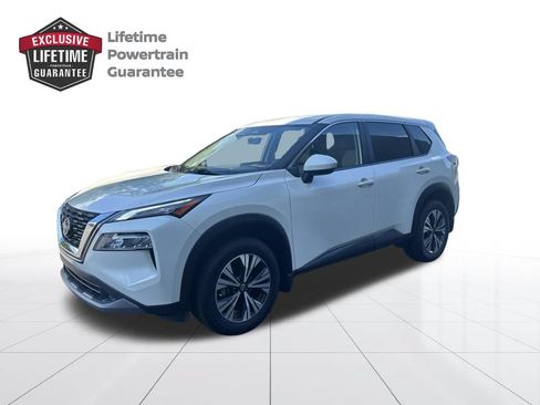 Certified 2023 Nissan Rogue SV FWD image 1