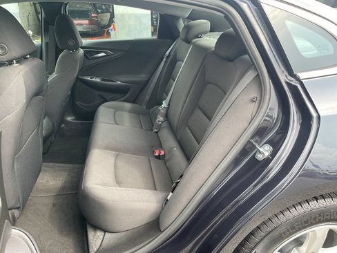 Used 2023 Chevrolet Malibu LS FWD image 16