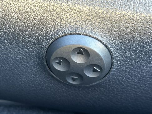 Used 2025 Mercedes-Benz C 36 AMG S image 30