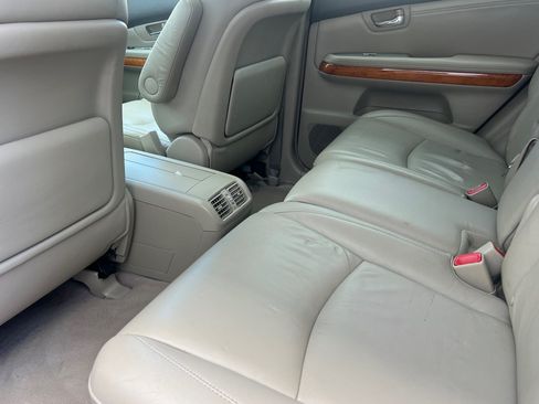 Used 2005 Lexus RX 330 AWD image 24