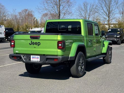 New 2026 Jeep Gladiator Sport AWD/4WD image 4