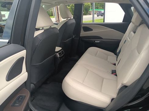 Used 2024 Lexus RX 350 Premium w/ Accessory Package (Z1) AWD/4WD image 15