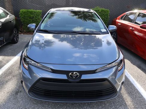 Used 2024 Toyota Corolla LE image 5