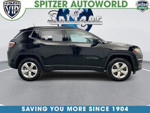 Used 2018 Jeep Compass Latitude image 12