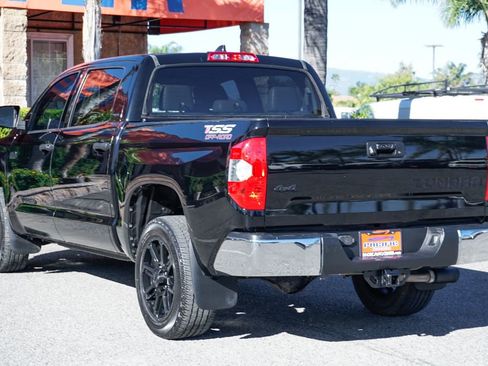 Used 2020 Toyota Tundra SR5 w/ SR5 Leather Package AWD/4WD image 6