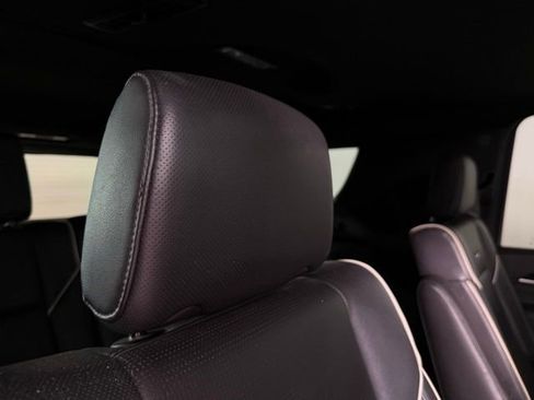 Used 2021 Cadillac Escalade ESV Sport w/ Driver Assist Tech Package image 33