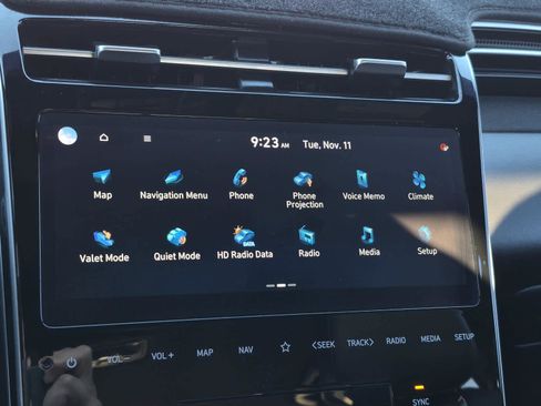 Used 2022 Hyundai Santa Cruz Limited image 25