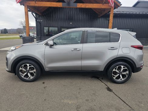 Used 2020 Kia Sportage LX image 18