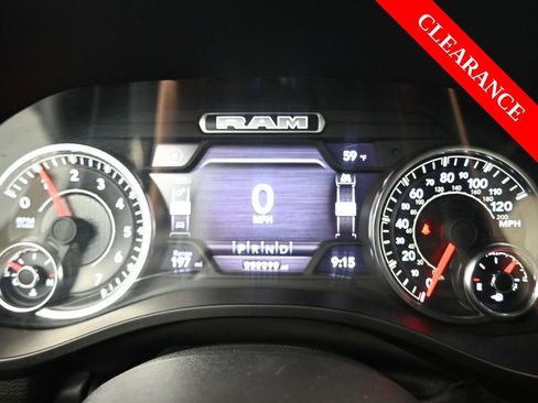 Used 2024 RAM 1500 Laramie image 18