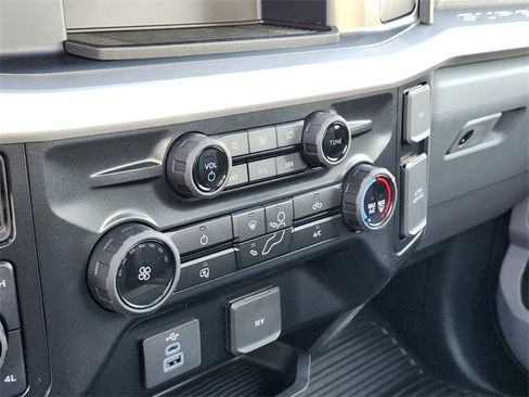 New 2024 Ford F550 4x4 Regular Cab Super Duty image 15