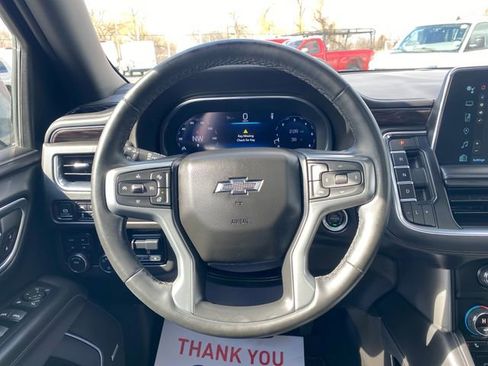 Used 2024 Chevrolet Tahoe Z71 w/ Luxury Package image 22