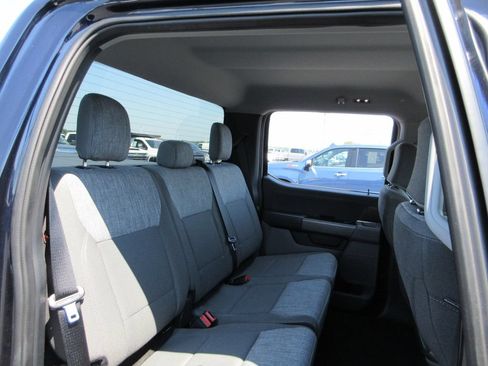 Used 2022 Ford F150 Lightning XLT AWD/4WD image 21