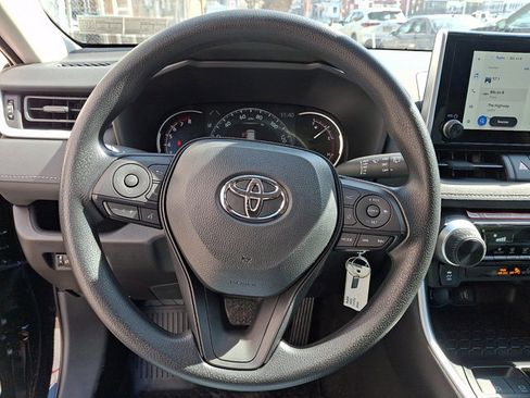 Used 2025 Toyota RAV4 LE image 19