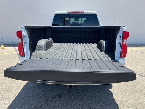 New 2026 Chevrolet Silverado 1500 RST w/ Dark Appearance Package AWD/4WD image 5