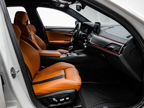 Used 2023 BMW M5 w/ Competition Package image 47