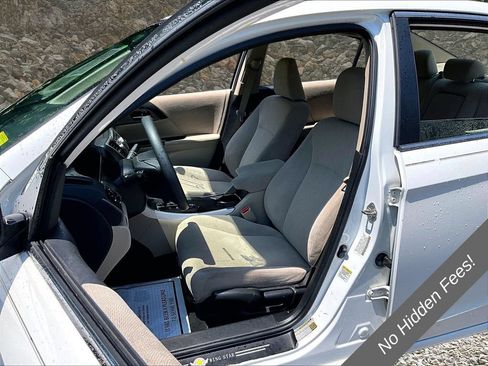 Used 2013 Honda Accord LX image 22